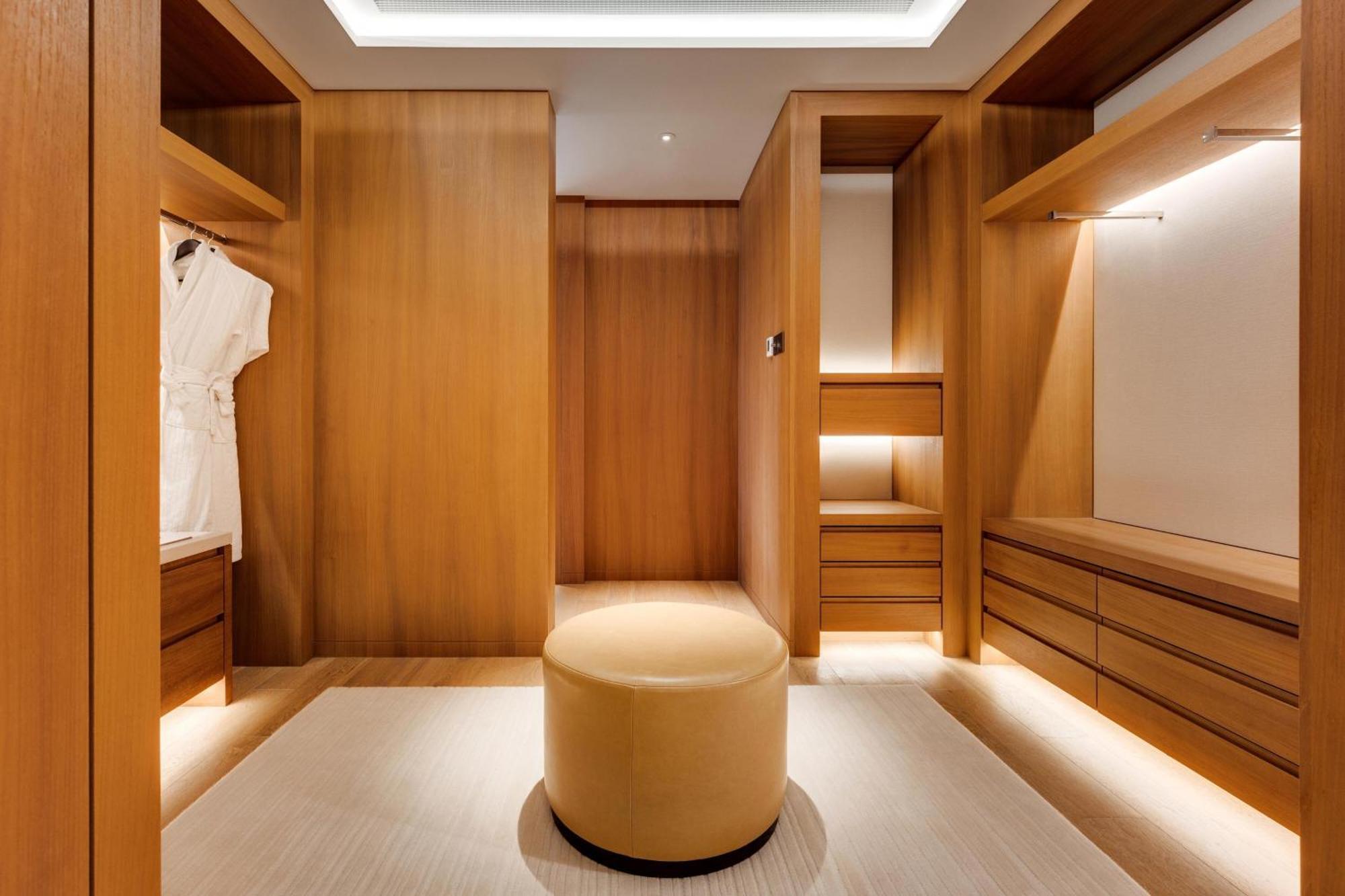 The Westin Tashee Resort, Taoyuan Dasi Eksteriør billede A walk-in closet